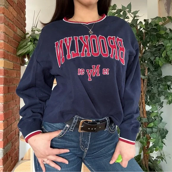 Garage Brooklyn NY Oversized Streetwear Sweatshirt - Picture 2 of 4